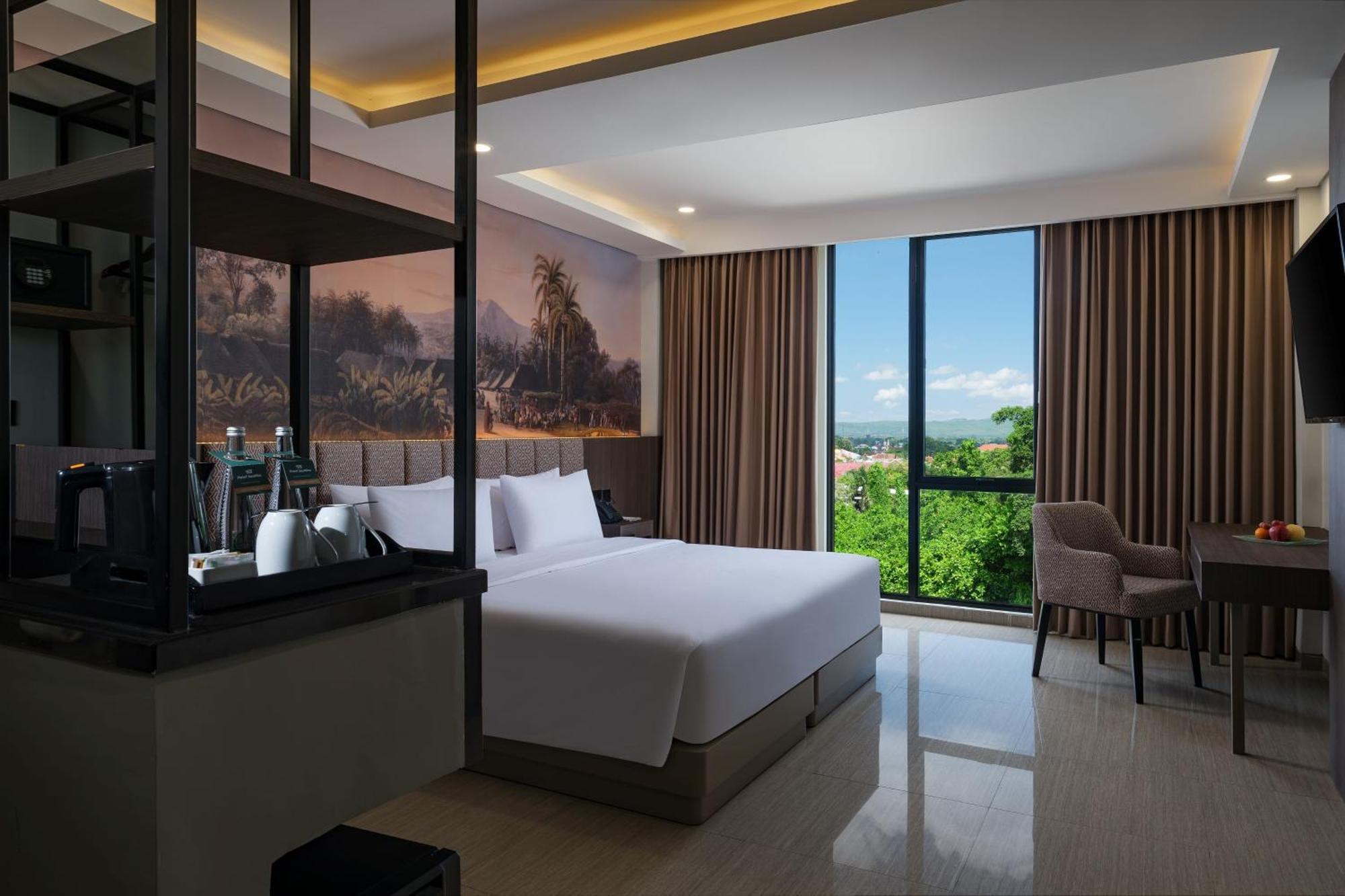 Hotel Santika Blitar Exterior foto